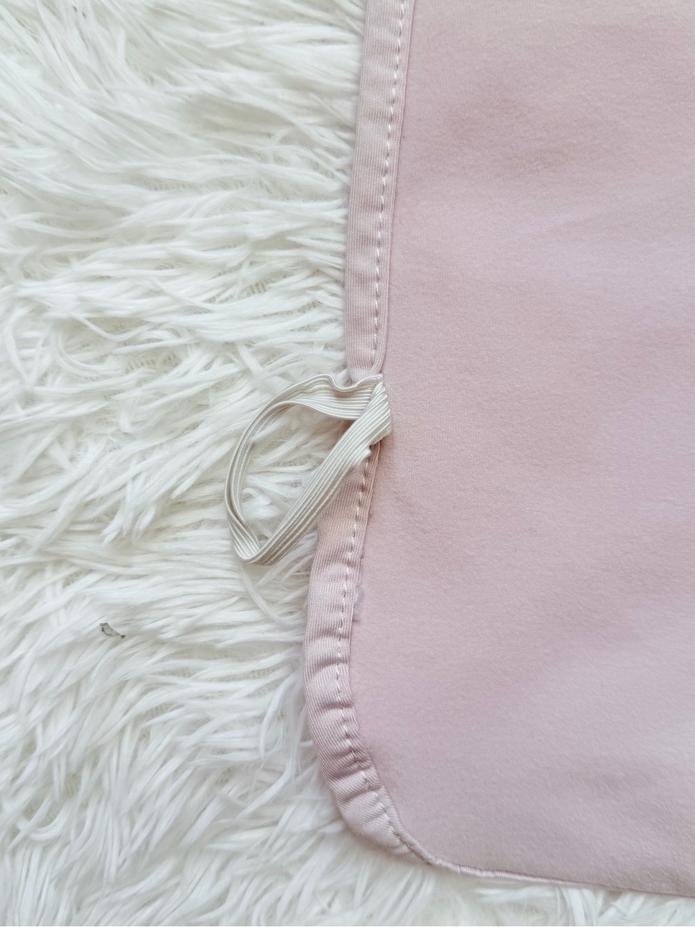 The Ollie World Ollie Swaddle Blush Pink Newborn - Picture 5 of 9